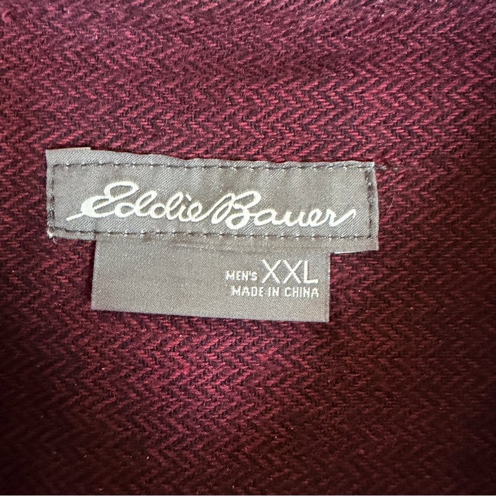 Eddie Bauer Men’s Burgundy Herringbone Long Sleeve Button Up Shirt- XXL - Picture 4 of 7